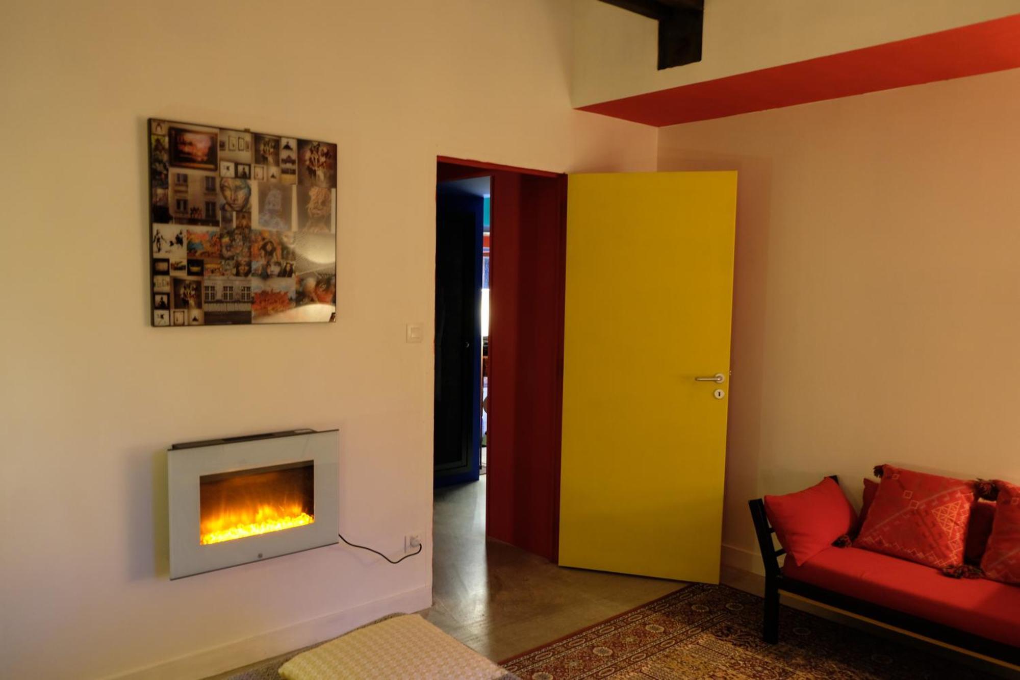 La Maison Jaune à la Janaie Parigné Exterior foto